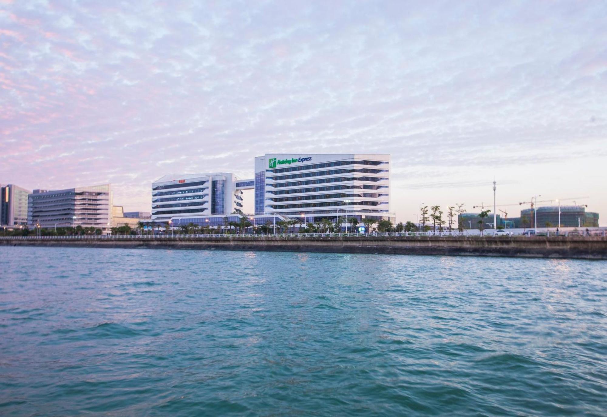 Holiday Inn Express Xiamen Airport Zone By Ihg Exterior photo