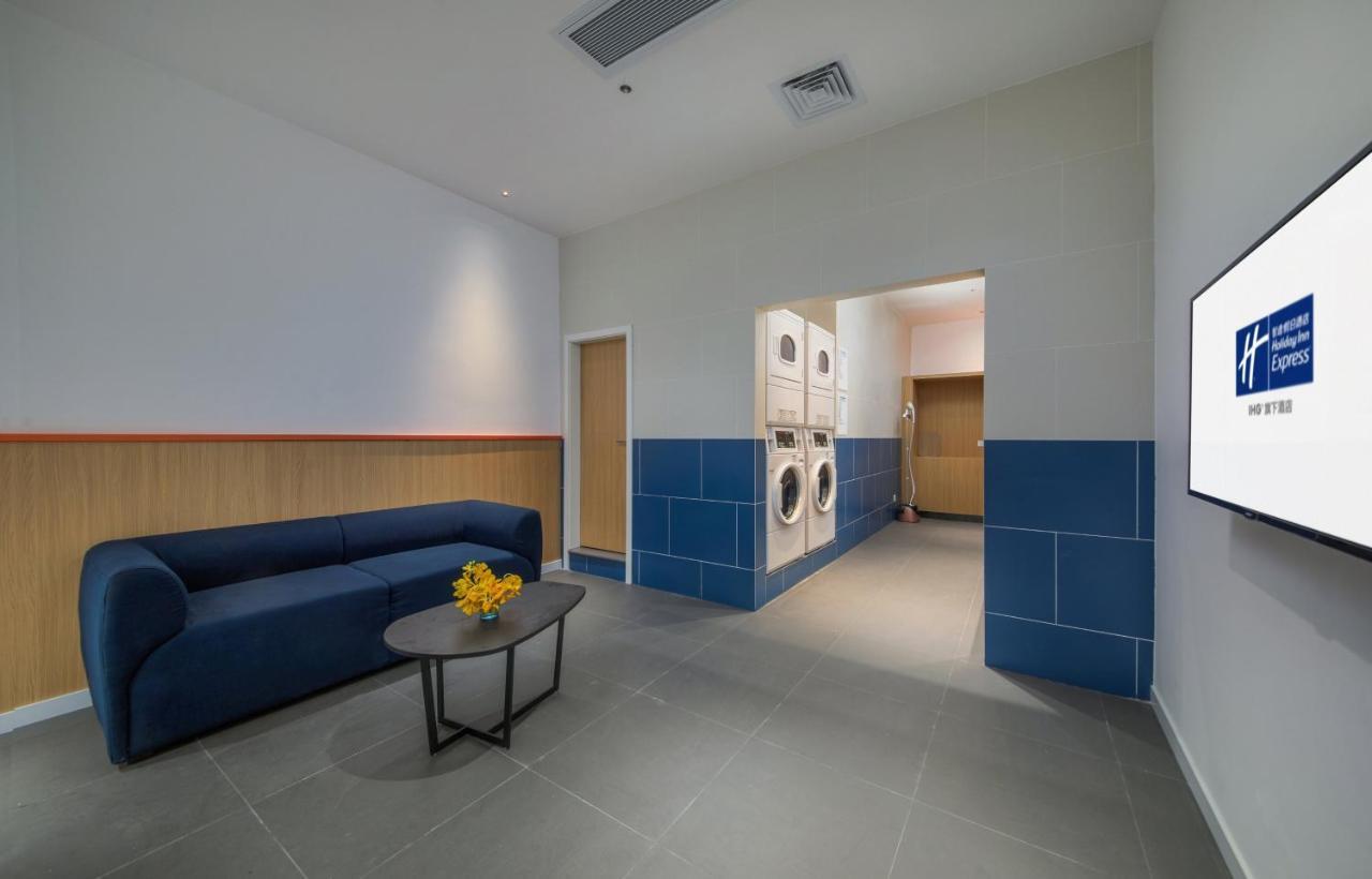 Holiday Inn Express Xiamen Airport Zone By Ihg Exterior photo